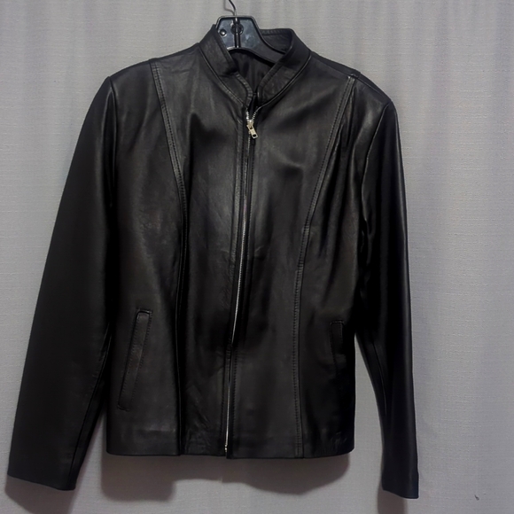 Leather jacket - Picture 1 of 4
